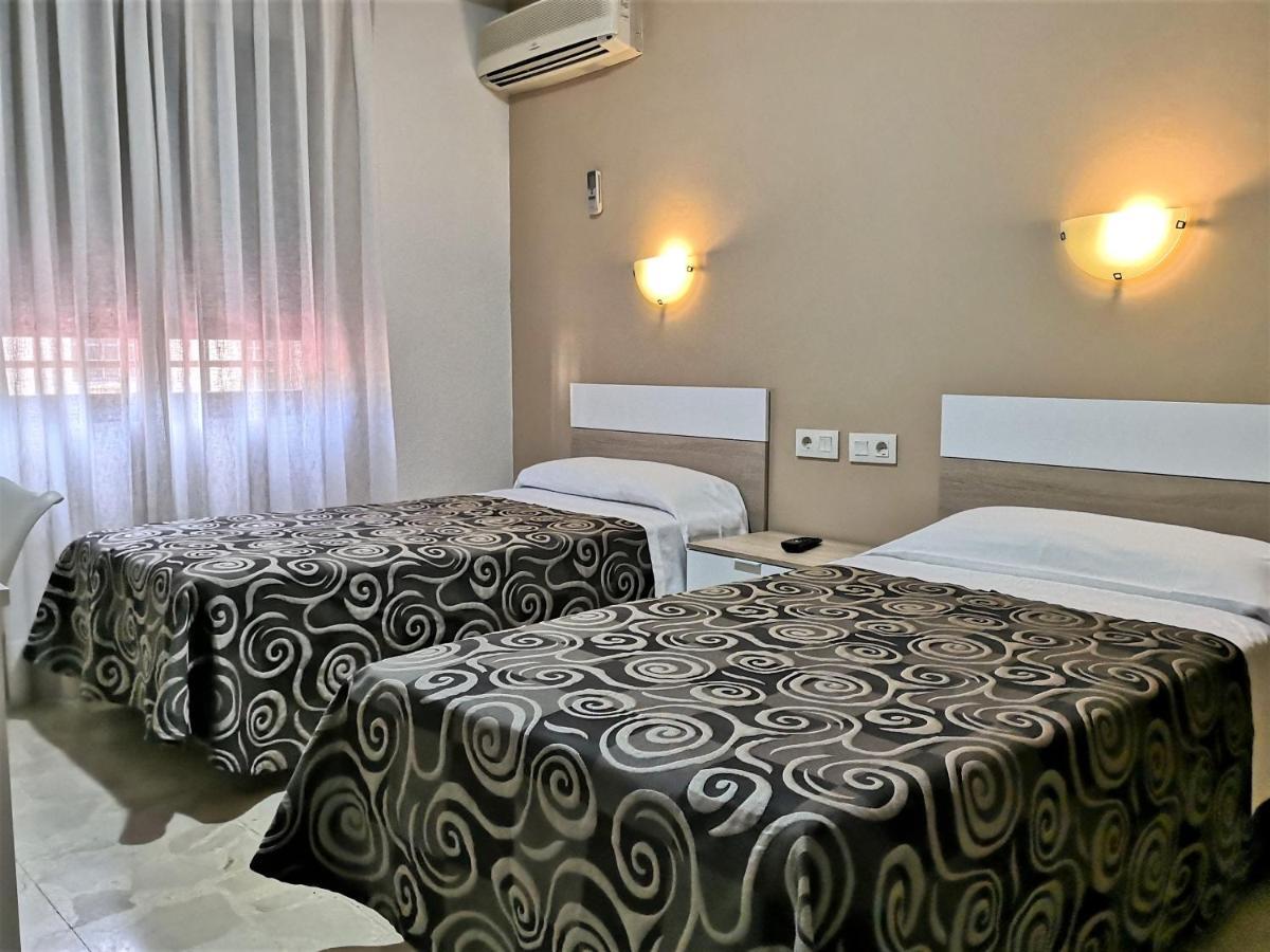 Hostal Madrid I - Toledo — Photos 1